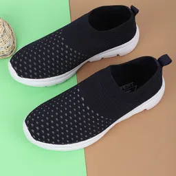 TPENT Men Navy Blue Mesh Running Non-Marking Shoes-picture-39