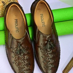 Prolific Men Brown Driving Shoes-image-33