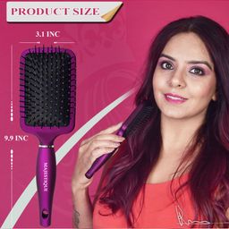 MAJESTIQUE Adults Black Detangling Cushion Brush-44