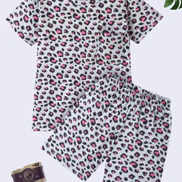FUNKRAFTS Girls Printed T-shirt With Shorts-26