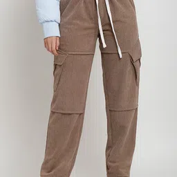 EVERDION Women Relaxed Straight Leg Straight Fit High-Rise Cargos Trousers-image-15