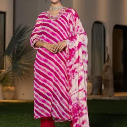 Yufta Women Printed Regular Thread Work Kurta with Trousers & With Dupatta-44