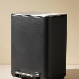 Pure Home and Living Black Pedal Rectangular Small Waste Bin With Lid 6 L-28