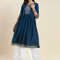 Rangita Ethnic Motifs Embroidered Regular Sequinned Kurta with Palazzos-16