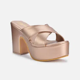 VALIOSAA Cross Strap Platform Heels-52