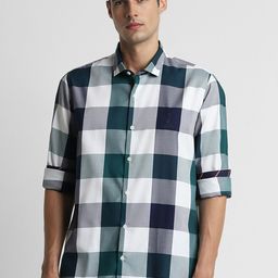 Peter England Casuals Slim Fit Buffalo Checked Pure Cotton Casual Shirt-image-21
