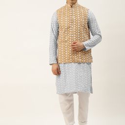 SOJANYA Men Grey Chikankari Embroidered Kurta with Churidar & Nehru Jacket-10