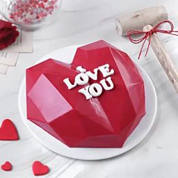 I Love You Pinata Cake 1Kg-image-60