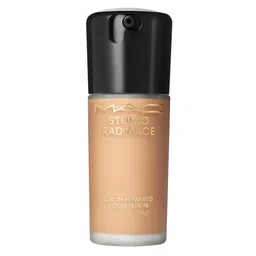 M.A.C Studio Radiance Serum-Powered Hydrating Foundation 30ml - Shade NC27-53