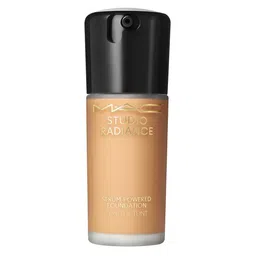 M.A.C Studio Radiance Serum-Powered Hydrating Foundation 30ml - Shade NC42-9