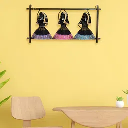 Ekhasa Black Metal Tribal Ladies Frame Wall Hanging-image-84
