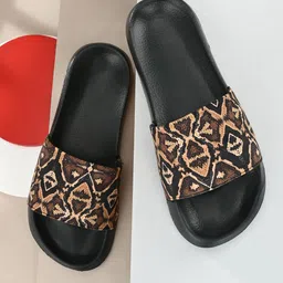 EXTRIMOS Men Multi Printed Casual Sliders-57