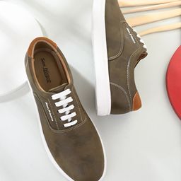 San Frissco Men Textured Sneakers-image-76