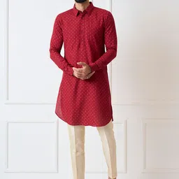 See Designs Ethnic Motifs Printed Roll-Up Sleeves Pure Cotton Kurta With Pyjamas-image-80