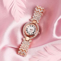 HAUTE SAUCE by  Campus Sutra Women Bracelet Style Straps Analogue Watch SS23_HSWC1101-42