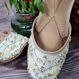 Fulkari Women Ethnic Mules Flats-picture-33