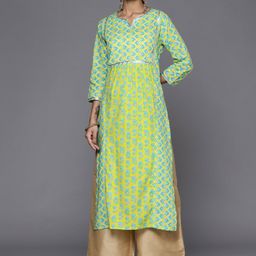 Varanga Women Chevron Printed Cotton Kurta-picture-13