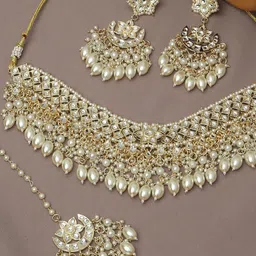 OOMPH Kundan Studded & Beaded Jadau Jewellery Set-13