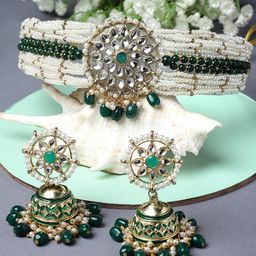 KARATCART Gold-Plated Kundan-Studded Pearl Beaded Jewellery Set-image-39