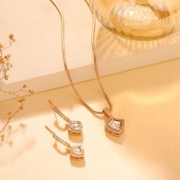 THE AAB STUDIO Gold-Plated Kundan-Studded Pendent Set-image-18