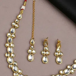 OOMPH Gold-Plated Kundan-Studded Choker Jewellery Set-29