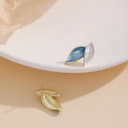 Krelin Gold Plated Leaf Shaped Stud Earrings-image-9