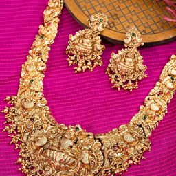 Priyaasi Gold-Plated Stones-Studded & Beaded Jewellery Set-image-88