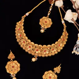 Crunchy Fashion Gold-Plated & Red Traditional Jewellery Set-image-10