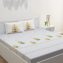 HOME AFFAIRS White & Yellow Floral Pure Cotton 210 TC King Bedsheet With 2 Pillow Covers-image-53