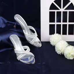 Mochi Embellished Open Toe Kitten Heels-2