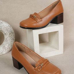 Mast & Harbour Round Toe Block Heeled Pumps-25