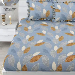 DREAM WEAVERZ Blue & White Floral Fitted 260 TC King Bedsheet with 2 Pillow Covers-image-29