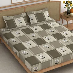 CHHAVI INDIA Green & White Floral Microfiber 210 TC King Bedsheet With 2 Pillow Covers-image-51