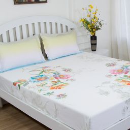 GM White & Orange Floral 180 TC Cotton 1 Queen Bedsheet with 2 Pillow Covers-image-97