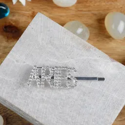 Arendelle Girls Silver-Toned Embellished Bobby Pins-4
