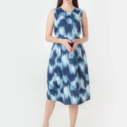 Zink London Printed Keyhole Neck Sleeveless Fit And Flare Dress-image-25