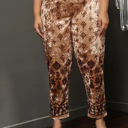Amydus Women Plus Size Ethnic Motifs Printed Trouser-15