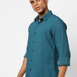 Campus Sutra Men Solid Classic Casual Shirt-image-24