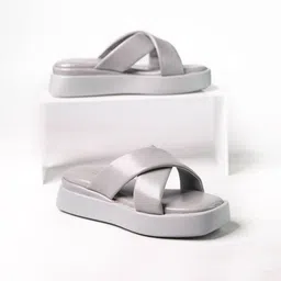 Monrow Open Toe Flatform Heels image 4