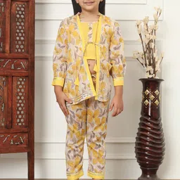 Readiprint Fashions Girls Printed Top with Trousers And Shrug-image-6