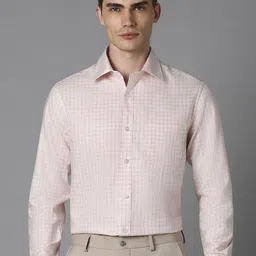 Louis Philippe Men Spread Collar Grid Tattersall Checked Cotton Formal Shirt-image-44