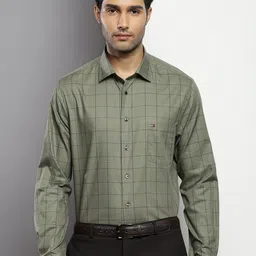 Tommy Hilfiger Checked Spread Collar Pure Cotton Formal Shirt-image-47