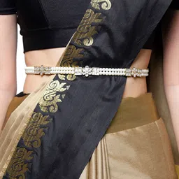 KARATCART Gold-Plated White Kundan-Studded Pearl Beaded Kamarbandh-image-78