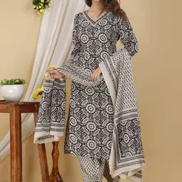 7Threads Ethnic Motifs Printed V-Neck Straight Kurta With Trousers & Dupatta-picture-41