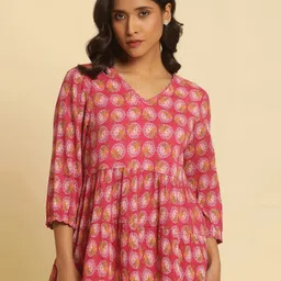W Floral Printed V-Neck Pure Cotton Top-picture-18