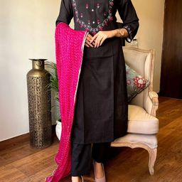 The Hope Thread Work Round Neck Pure Cotton Kurta With Trousers And Dupatta-19