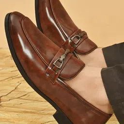 San Frissco Men Buckles Detail Lightweight Formal Loafers-picture-53