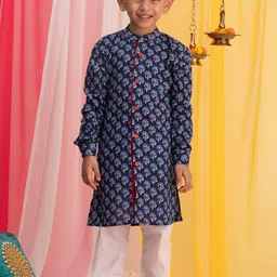 VASTRAMAY Boys Ethnic Motifs Printed Straight Pure Cotton Block Print Kurta With Pyjamas-40