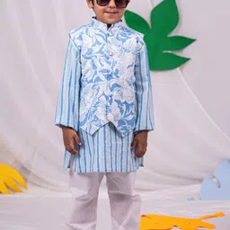 VASTRAMAY Boys Floral Printed Regular Kantha Work Pure Cotton Kurta with Pyjamas-42