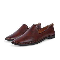 Big Boon Men Textured Lightweight Loafers-28